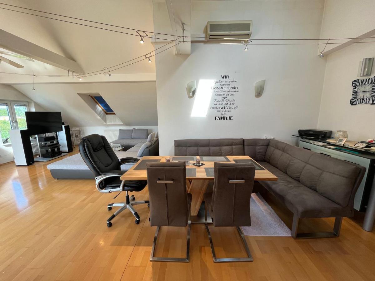 Atemberaubendes Loft Mit Pool Apartment Vienna Luaran gambar